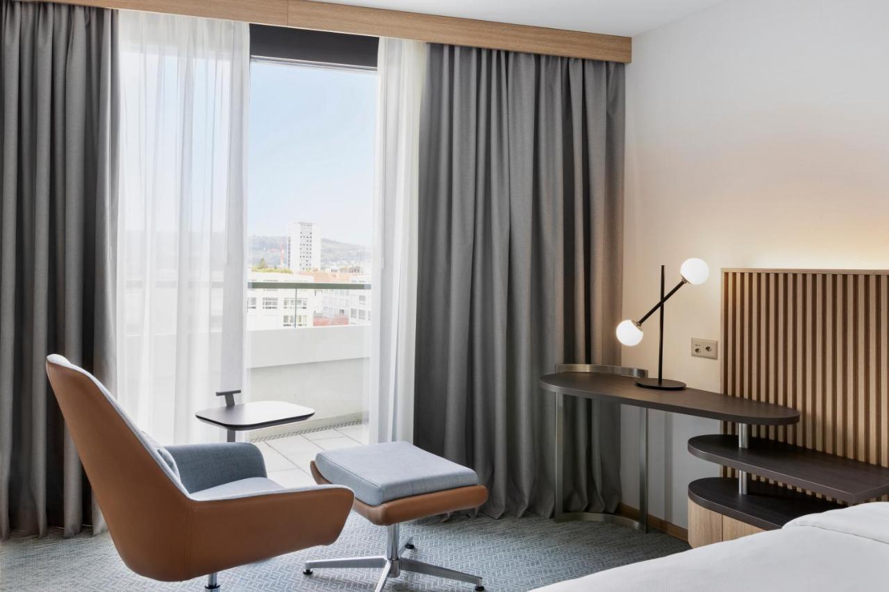 فندق Courtyard By Marriott Biel Bienne المظهر الخارجي الصورة