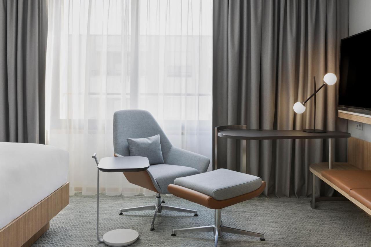 فندق Courtyard By Marriott Biel Bienne المظهر الخارجي الصورة