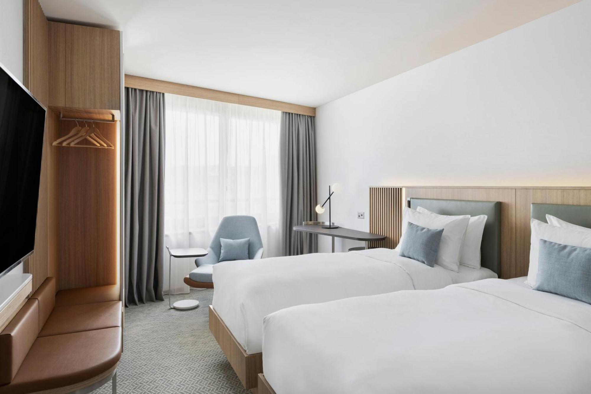 فندق Courtyard By Marriott Biel Bienne المظهر الخارجي الصورة