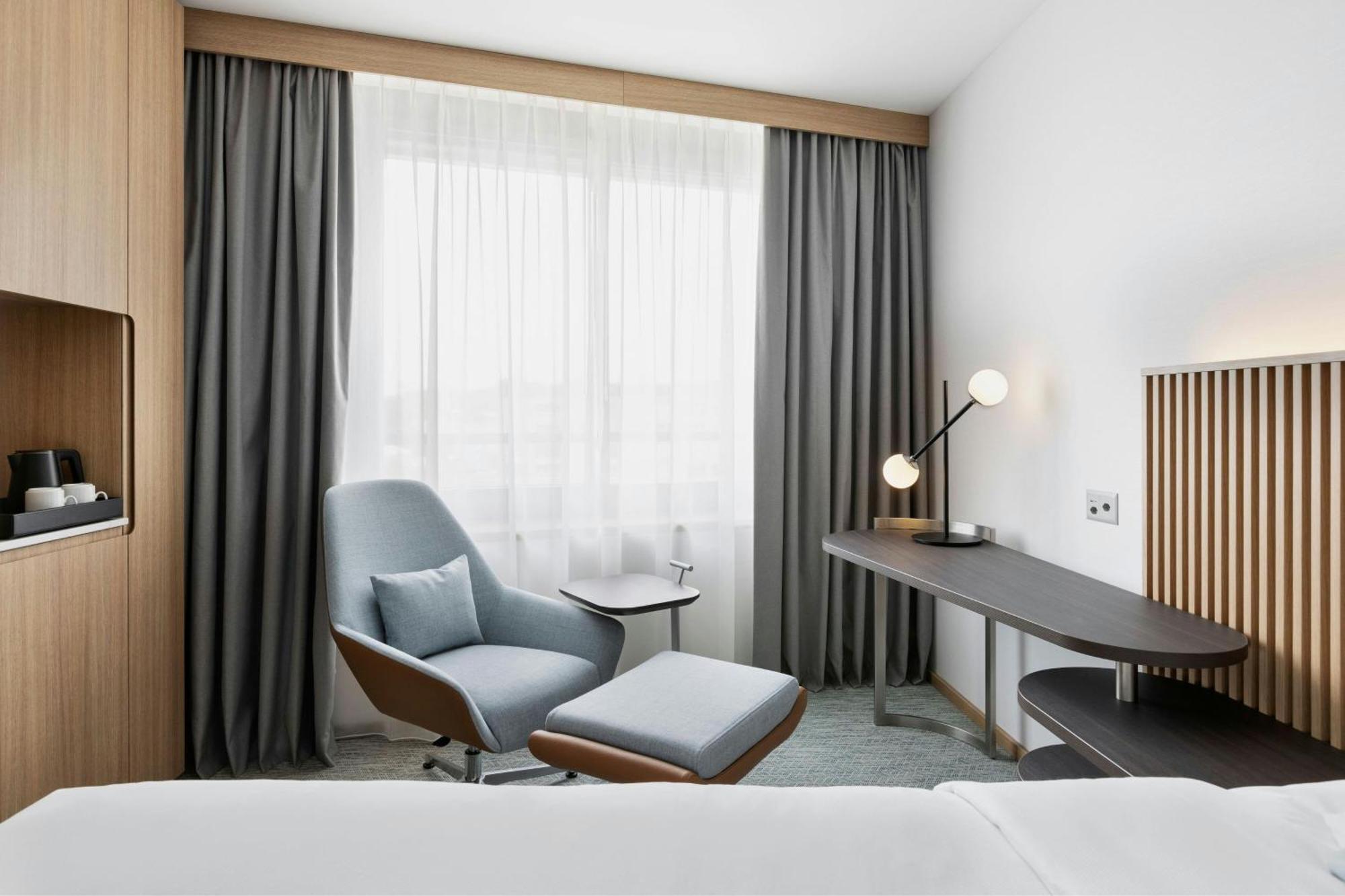 فندق Courtyard By Marriott Biel Bienne المظهر الخارجي الصورة