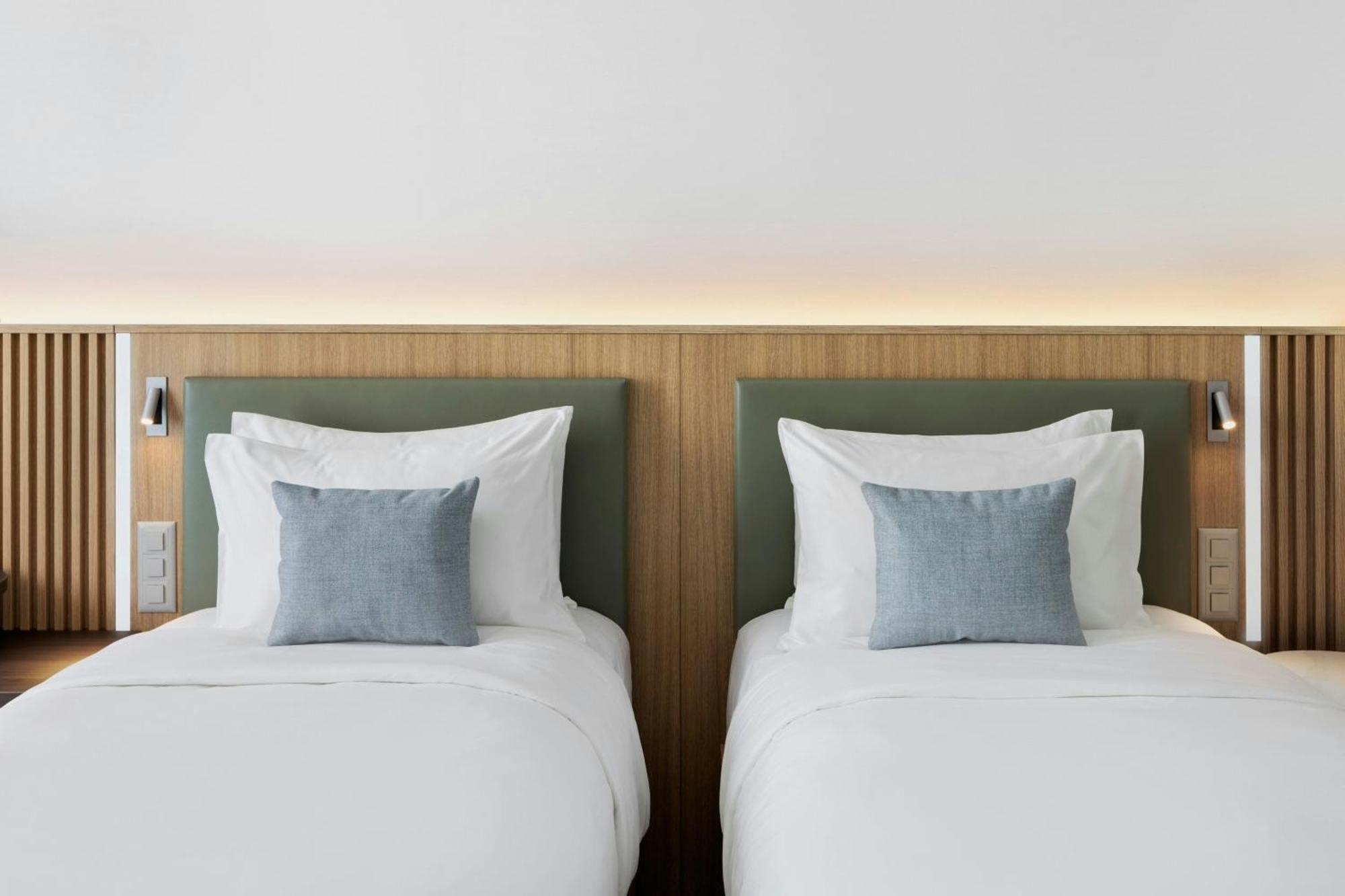 فندق Courtyard By Marriott Biel Bienne المظهر الخارجي الصورة